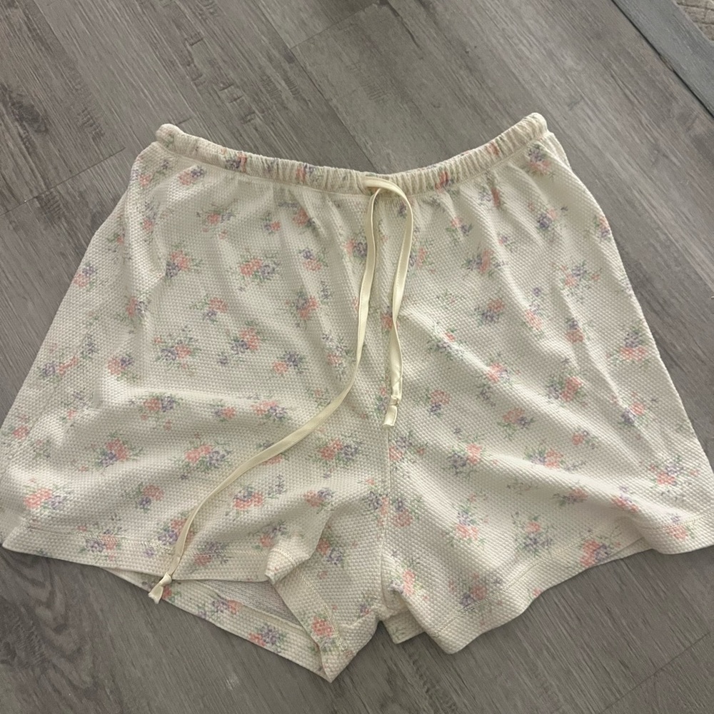 White Floral Shorts